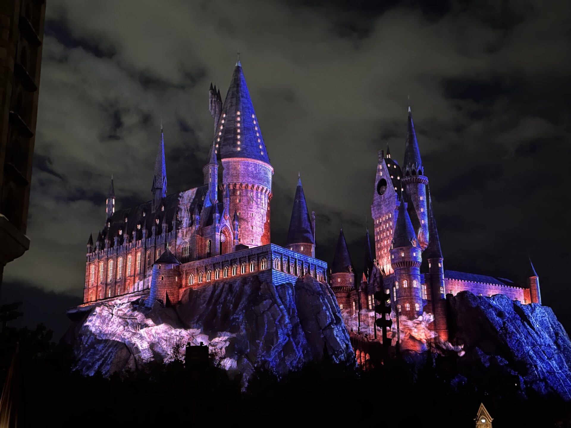 Universal Orlando Unveils New Castle Show Nighttime Lagoon Show