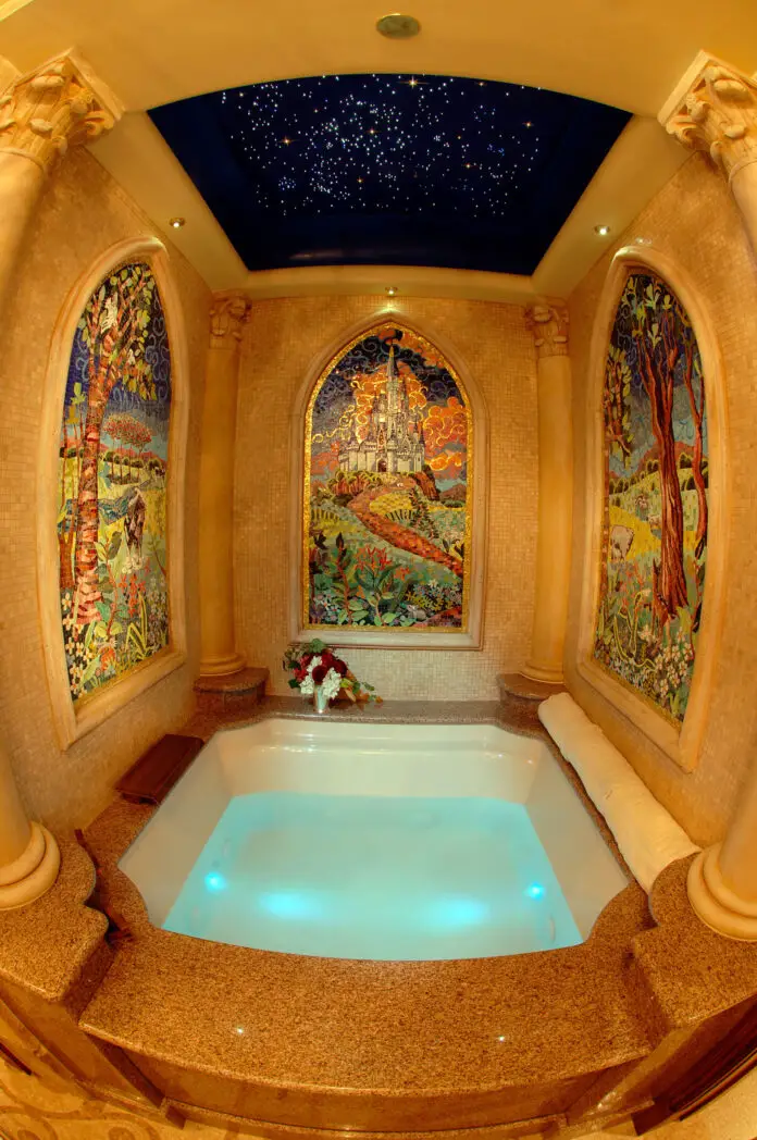 Cinderella Castle Suite Bathtub