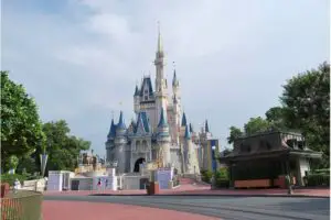 What are Some Fun and Free Things to do at WDW? 1