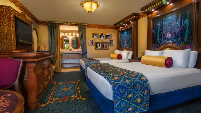 Best Resorts for Large Groups at Walt Disney World.