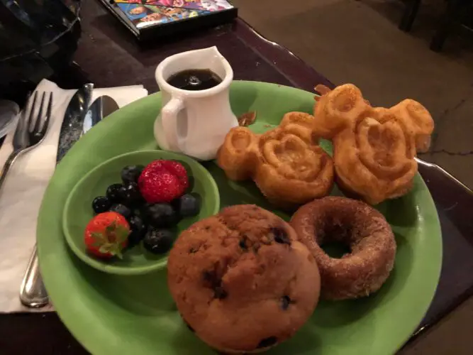 Disney Dining Plans: What's Included and How To Use Them