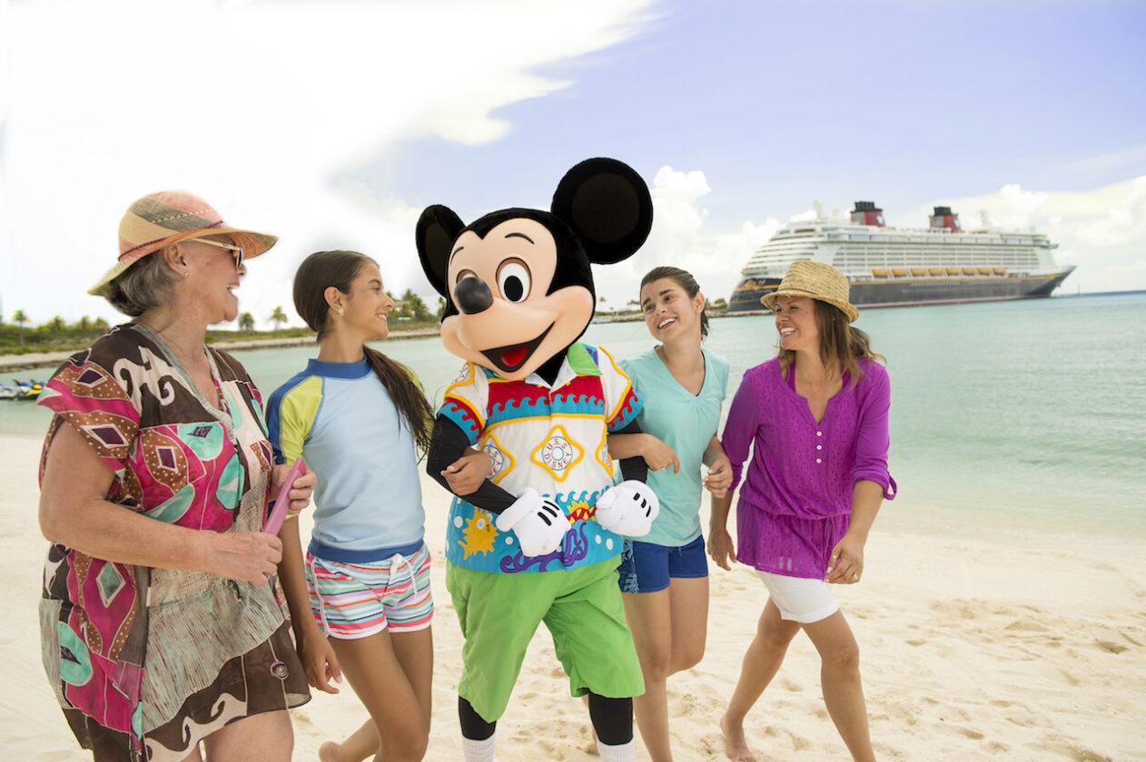 What Should You Pack for Your 7-Night Tropical Disney Cruise?