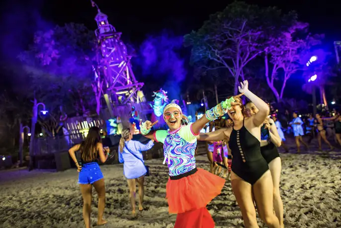 Why is H2O Glow Nights a Must Do This Summer?