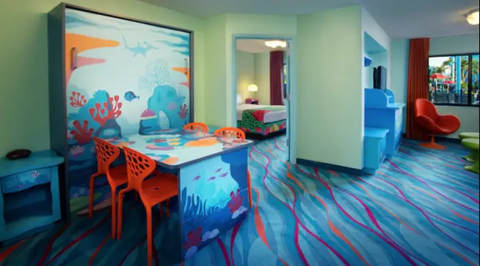 Finding Nemo Family Suite Art of Animation