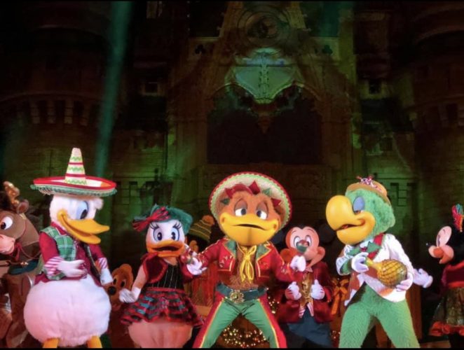 5 Great Reasons to Visit Mickey’s Very Merry Christmas Party!! 5