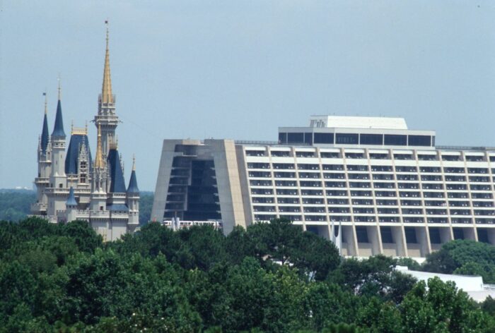 5 Reasons to Stay at Disney's Contemporary Resort 1