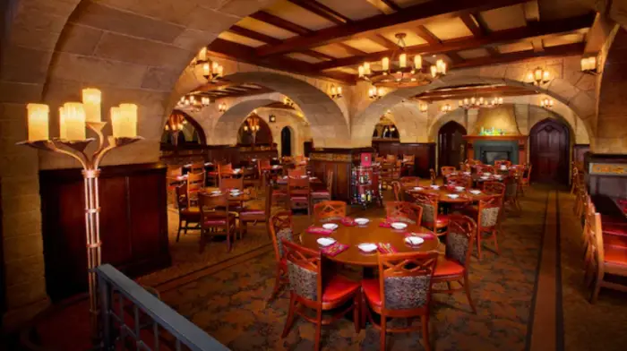 What Restaurants at Disney World Cost 2 Dining Credits? 9