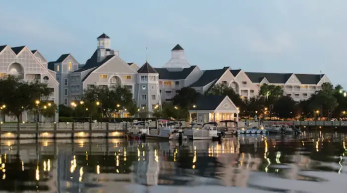 Top 5 Reasons to Stay at Disney's Yacht Club Resort 1