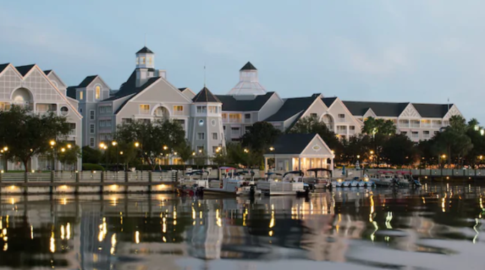 Top 5 Reasons to Stay at Disney's Yacht Club Resort 1