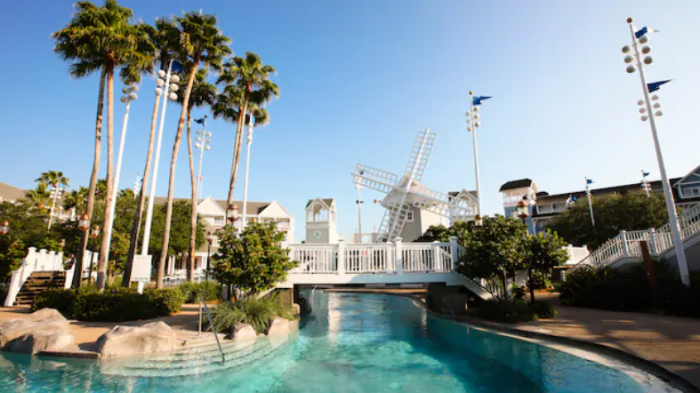 Top 5 Reasons to Stay at Disney's Yacht Club Resort 3