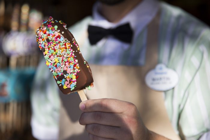 5 Best Spots at Disneyland to Grab Ice Cream 4