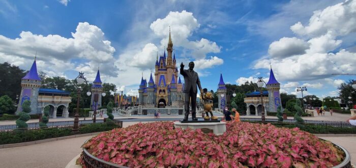 Disney World park hours February 