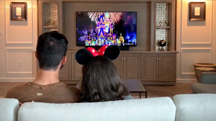Enjoy "Happily Ever After" Virtual Fireworks And Other Cool Tech At Walt Disney World Hotels! 1