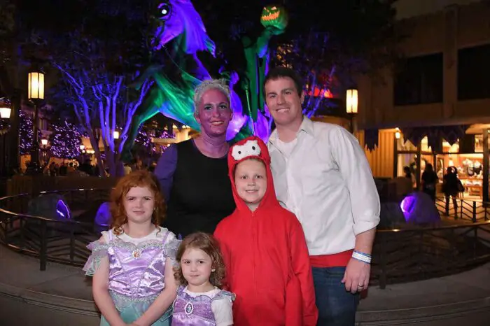Family Disney Halloween Costume Ideas 1