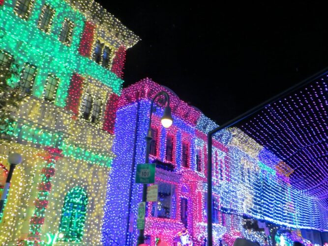 Remembering the Osborne Family Spectacle of Dancing Lights at Disney’s Hollywood Studios 9