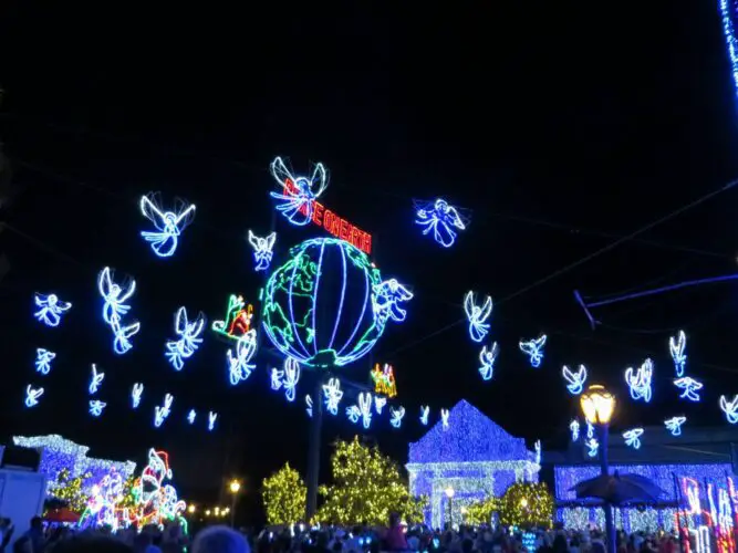 Remembering the Osborne Family Spectacle of Dancing Lights at Disney’s Hollywood Studios 4