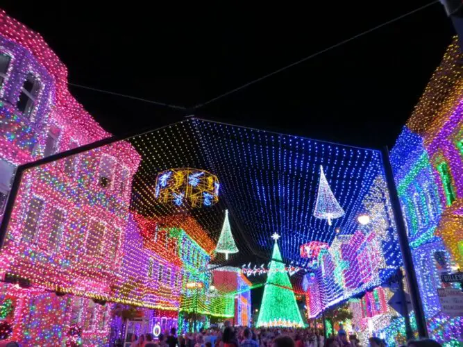 Remembering the Osborne Family Spectacle of Dancing Lights at Disney’s Hollywood Studios 1