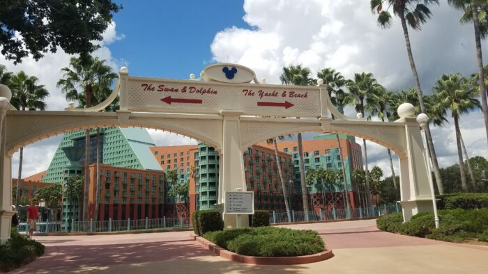 Why you should stay at Disney World's Swan & Dolphin Resorts 2