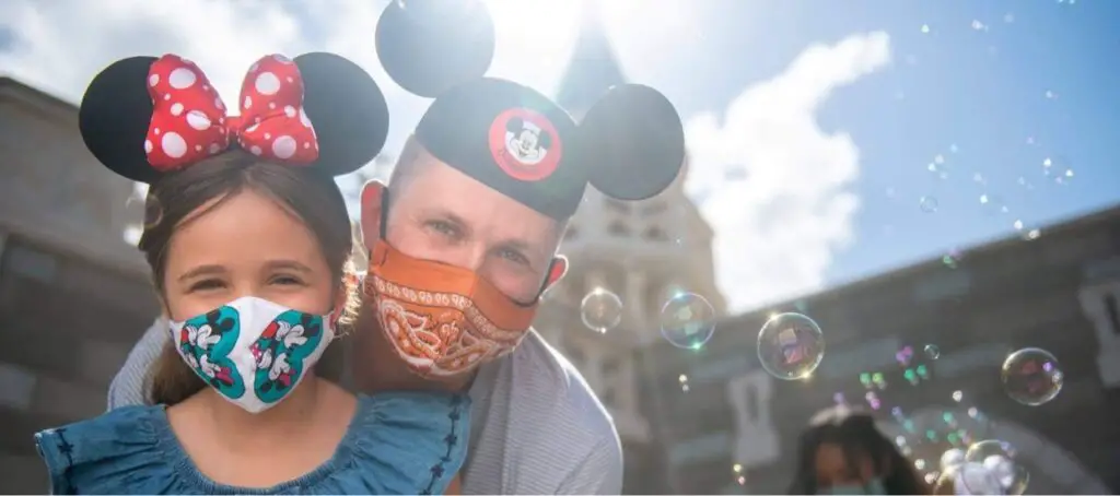 Should Disney Allow Mask-Free Photos at the Parks? 3