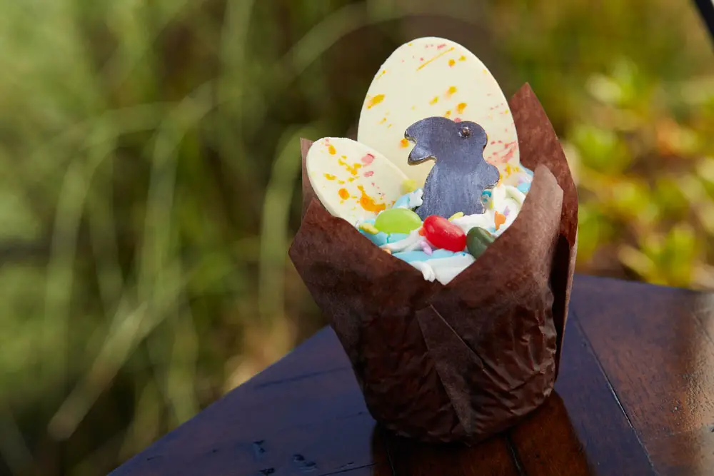 Guide to Tasty Easter Eats and Treats at Disney Parks 10