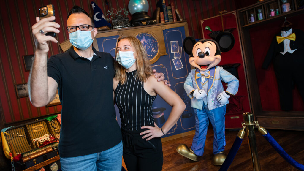 Characters Returning for Meet & Greets at Disney World next month 1