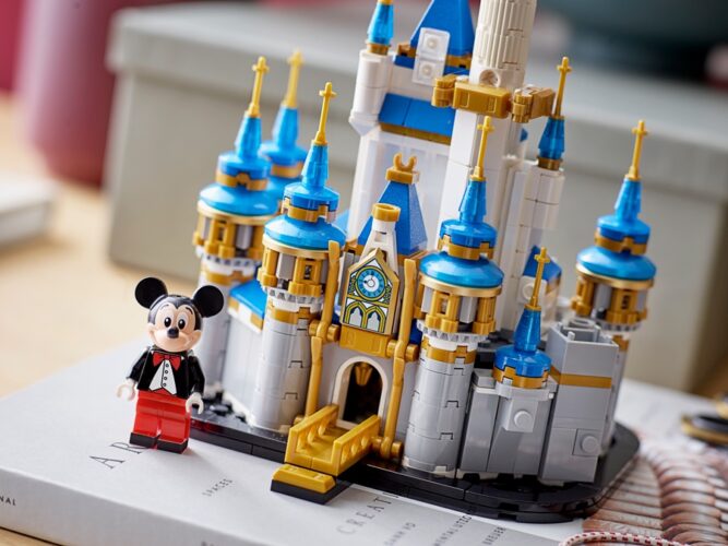 Lego castle