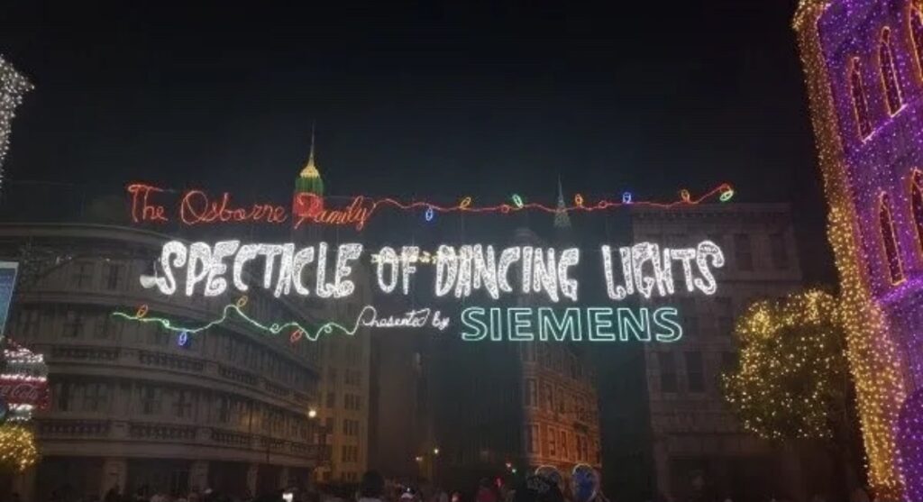 We miss The Osborne Spectacle of Dancing Lights 1