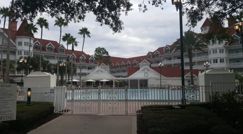 Why Disney should retheme the Grand Floridian with Mary Poppins 3