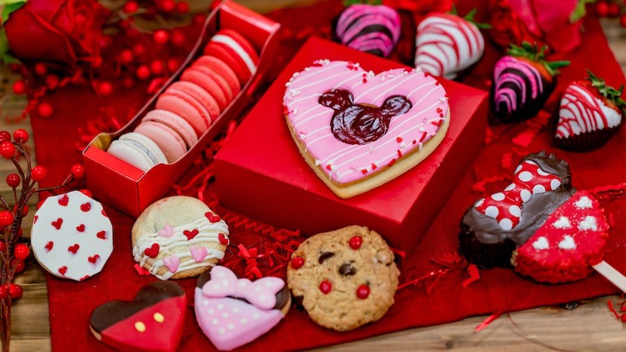 Valentine's Day Snacks and Treats at the Disney Parks around the Globe 29