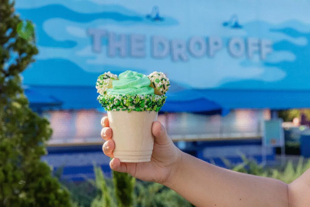 Food and Drinks Guide to St. Patrick’s Day 2022 at Disney World and Disneyland Resort 7
