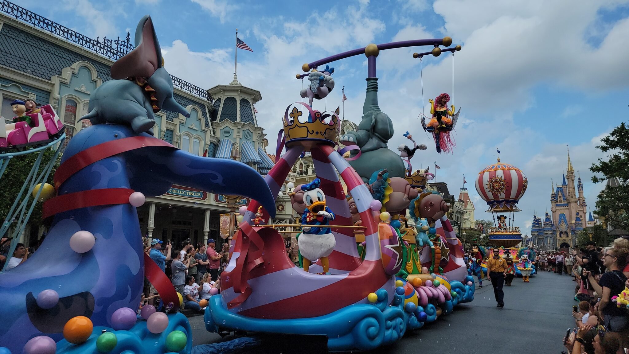 5 Fun Facts About The Disney Festival Of Fantasy Parade!