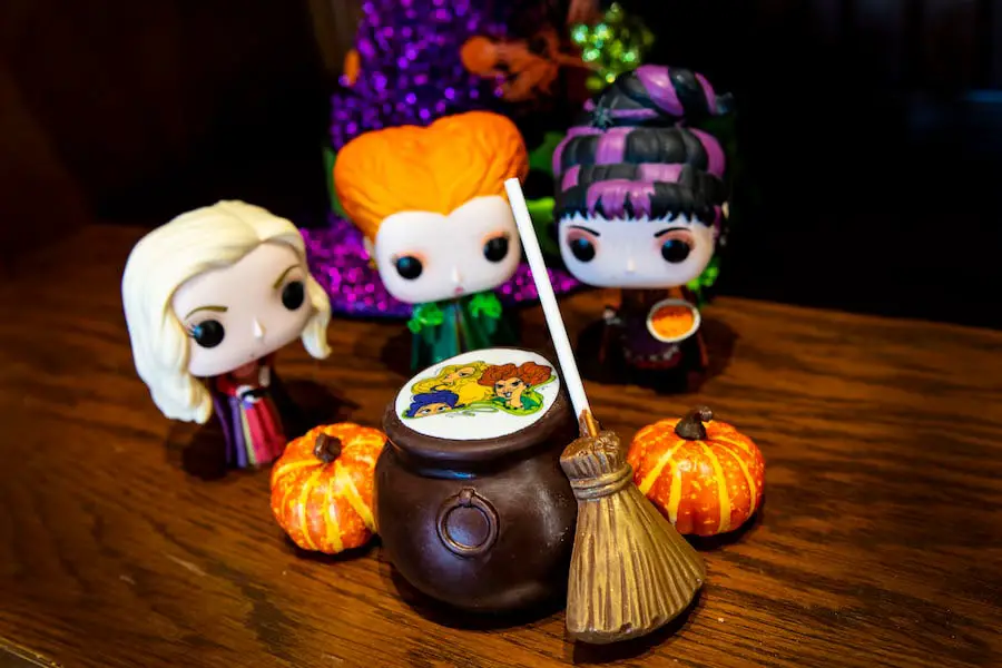 Spooktacular eats & treats coming to Disney Parks for Halfway to Halloween 4