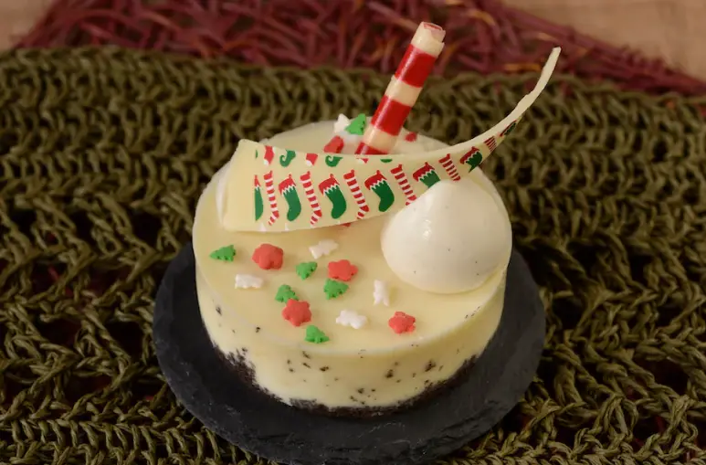 Halfway to the Holidays Treats coming to Disney Parks! 5