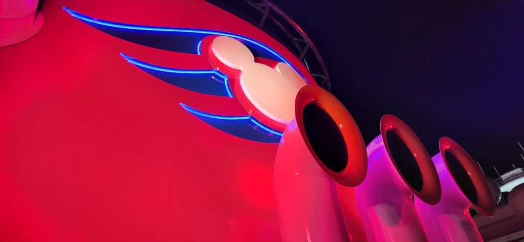 Disney Cruise Line Dreams up First-of-its-Kind Funnel Suite on the Disney Wish 1