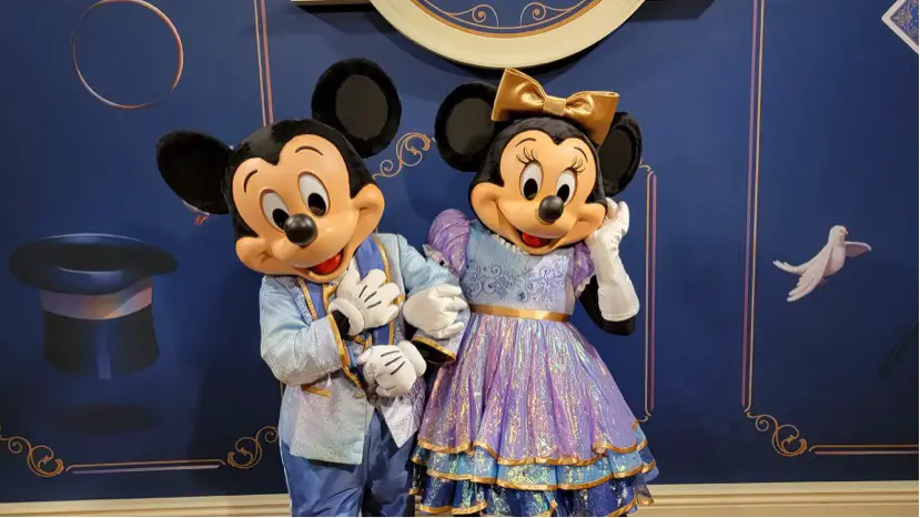 Meet Mickey & Minnie