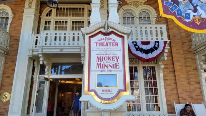 Meet Mickey & Minnie
