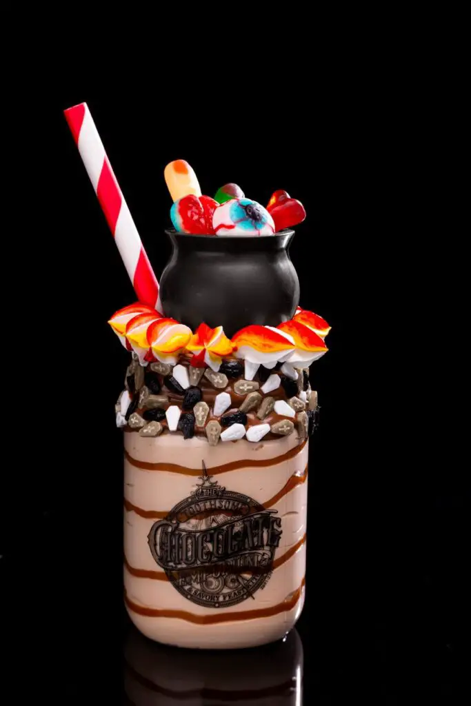 More than 75 Sinfully Delicious Items coming to Halloween Horror Nights 7