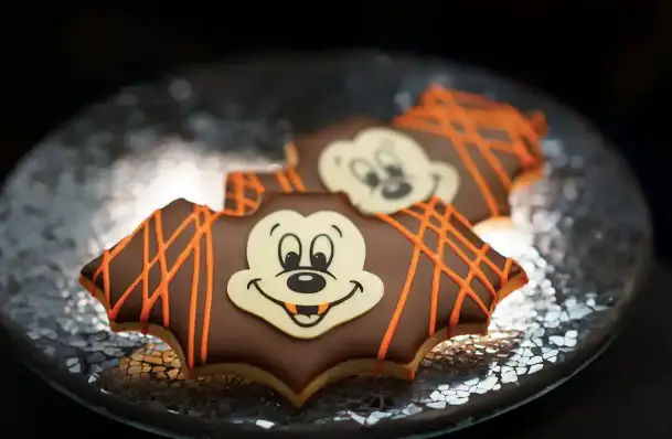 Ghoulish Halloween Treats Coming to Disneyland this Fall 6