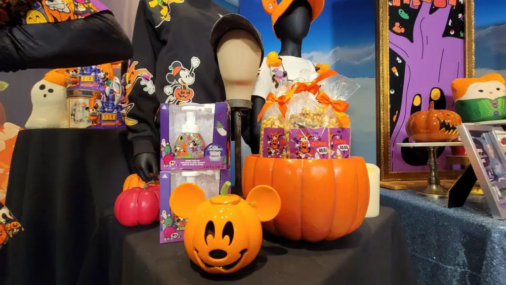 Special Offerings at Mickey’s Not So Scary Halloween Party 14