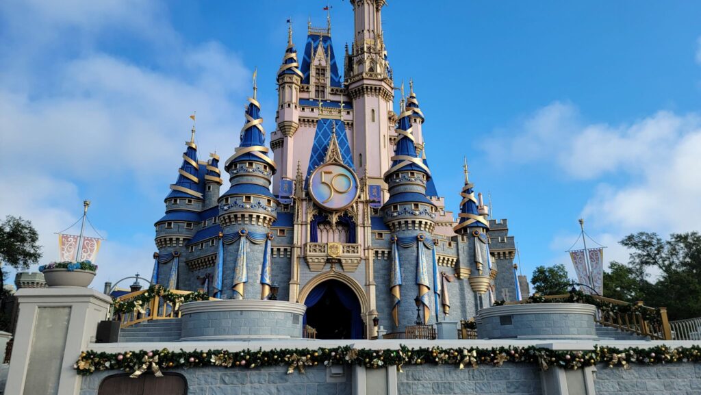 Holiday Decorations have arrived at Magic Kingdom