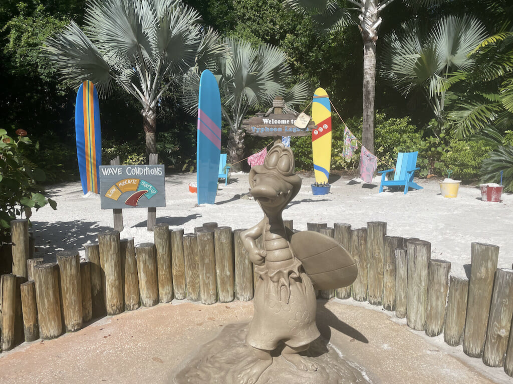 Typhoon Lagoon Statue