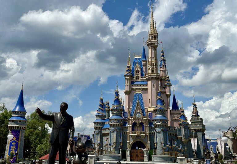 Closest Stays to Magic Kingdom