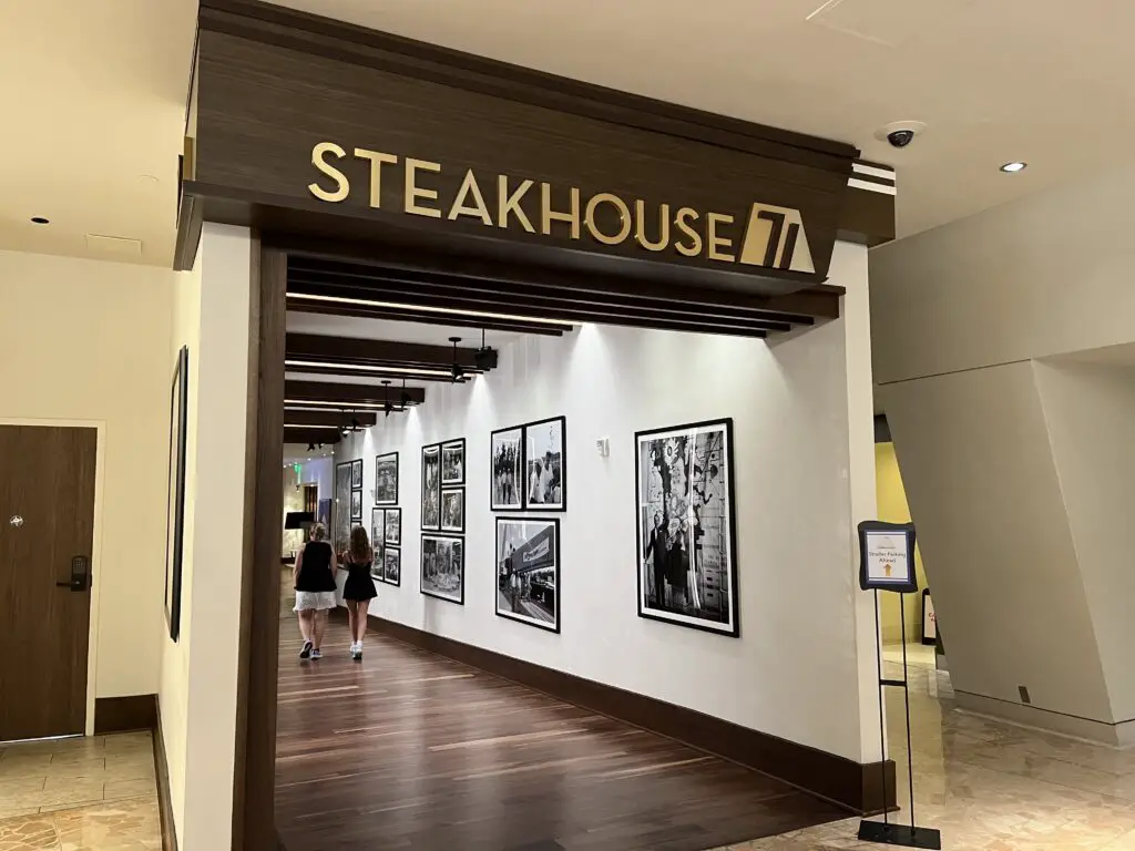 Steakhouse 71 daylight savings