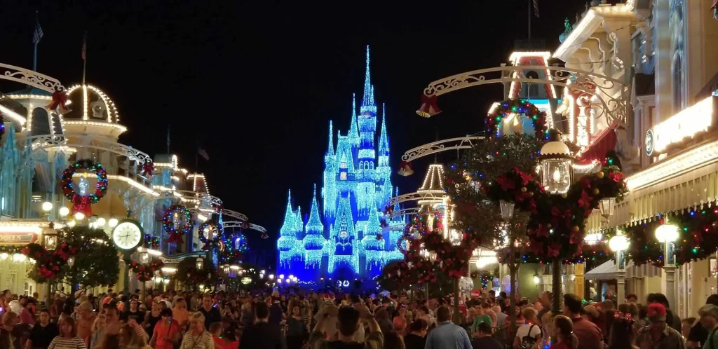 Ultimate Holiday Vacation at Walt Disney World magic kingdom