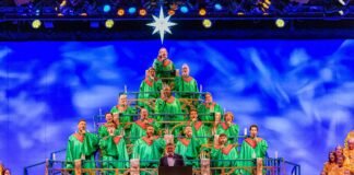 Candlelight Processional Dining Package