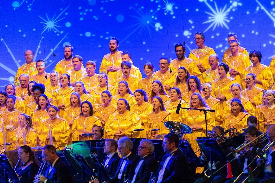 Celebrity Narrators Announced for Candlelight Processional at 2023 EPCOT International Festival of the Holidays