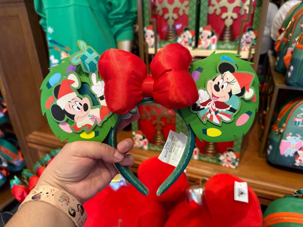 Disney Classics Christmas Collection