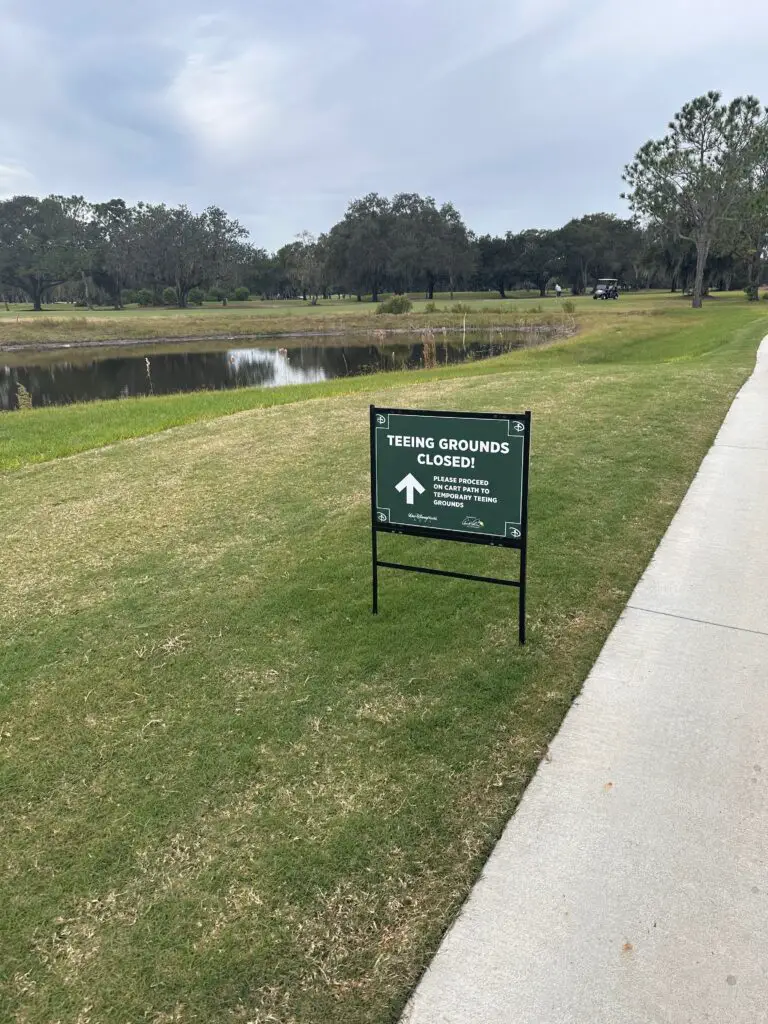 magnolia golf course sign