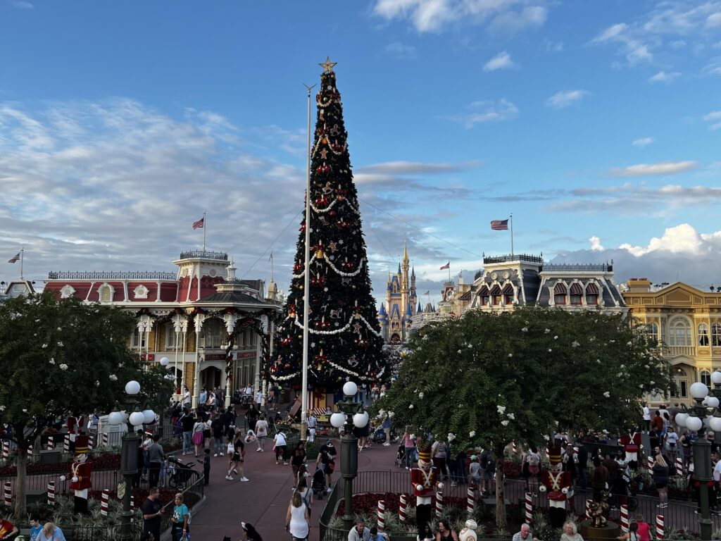 walt disney world christmas cover