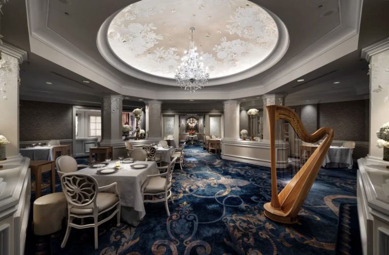 victoria and alberts interior